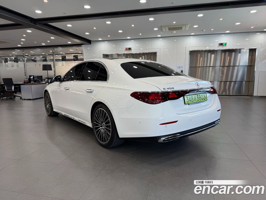 Mercedes-Benz E-Class 2025