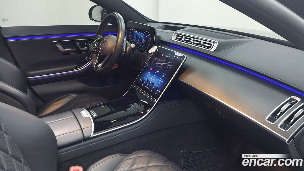 Mercedes-Benz S-Class 2023