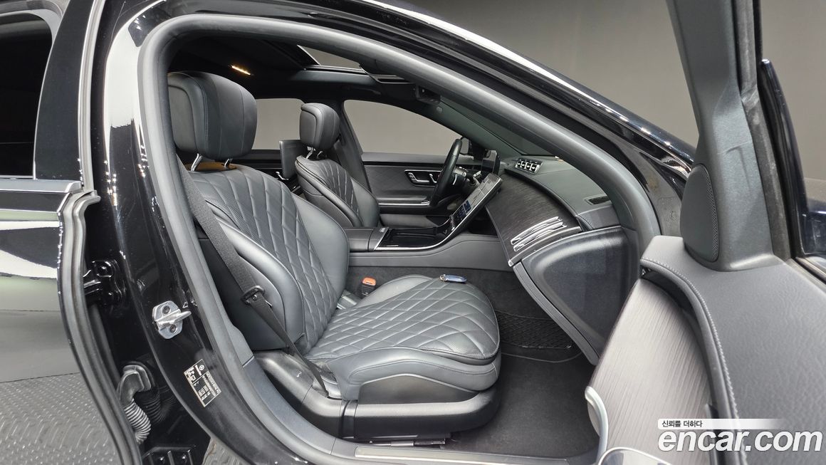 Mercedes-Benz S-Class 2022