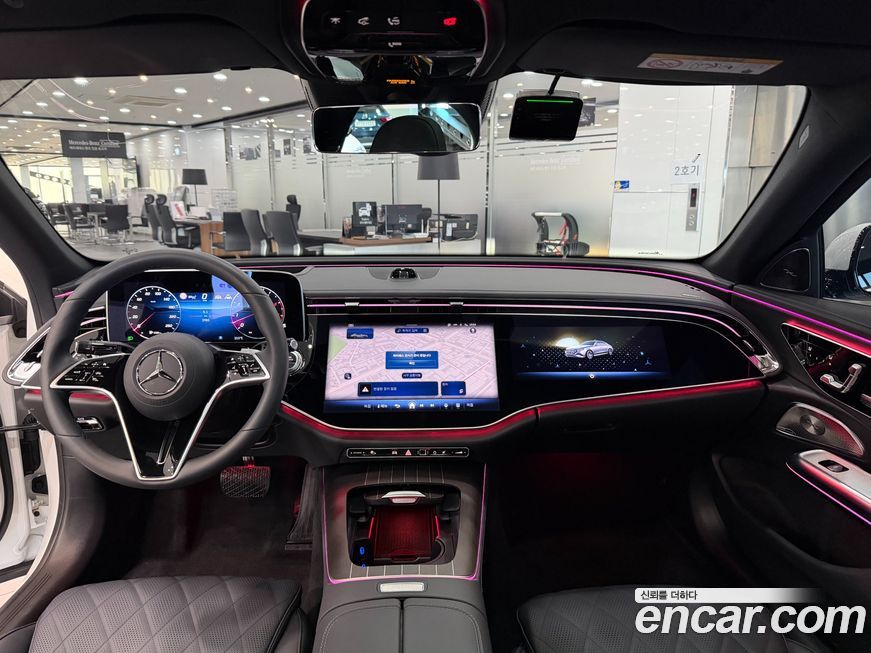 Mercedes-Benz E-Class 2025