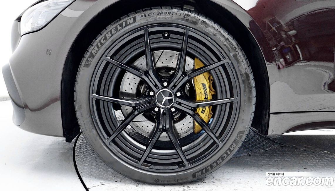 Mercedes-Benz AMG GT 2022