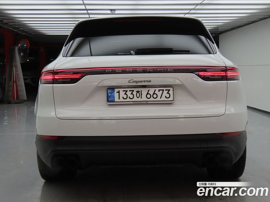 Porsche Cayenne 2023