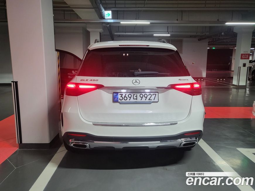 Mercedes-Benz GLE-Class 2025