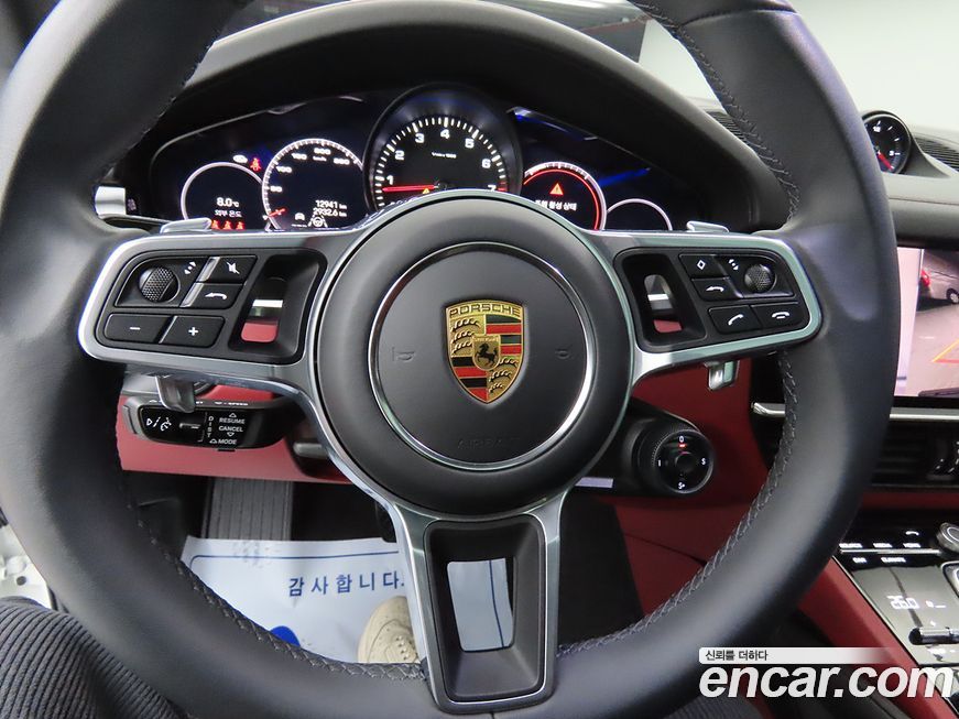 Porsche Cayenne 2023