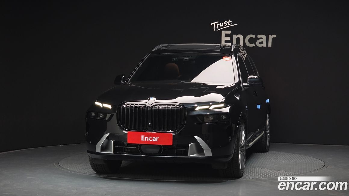 BMW X7 2024