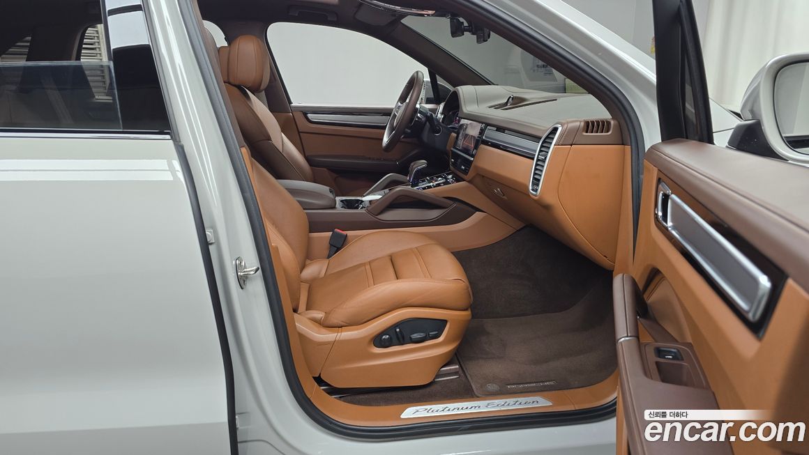 Porsche Cayenne 2023