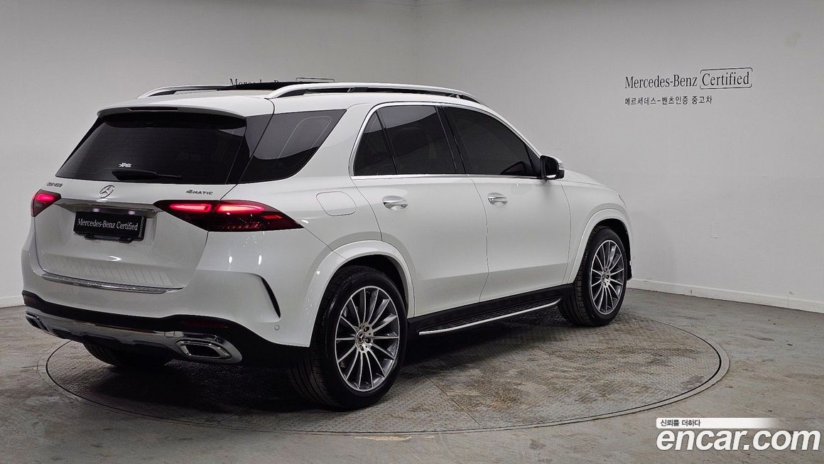 Mercedes-Benz GLE-Class 2025