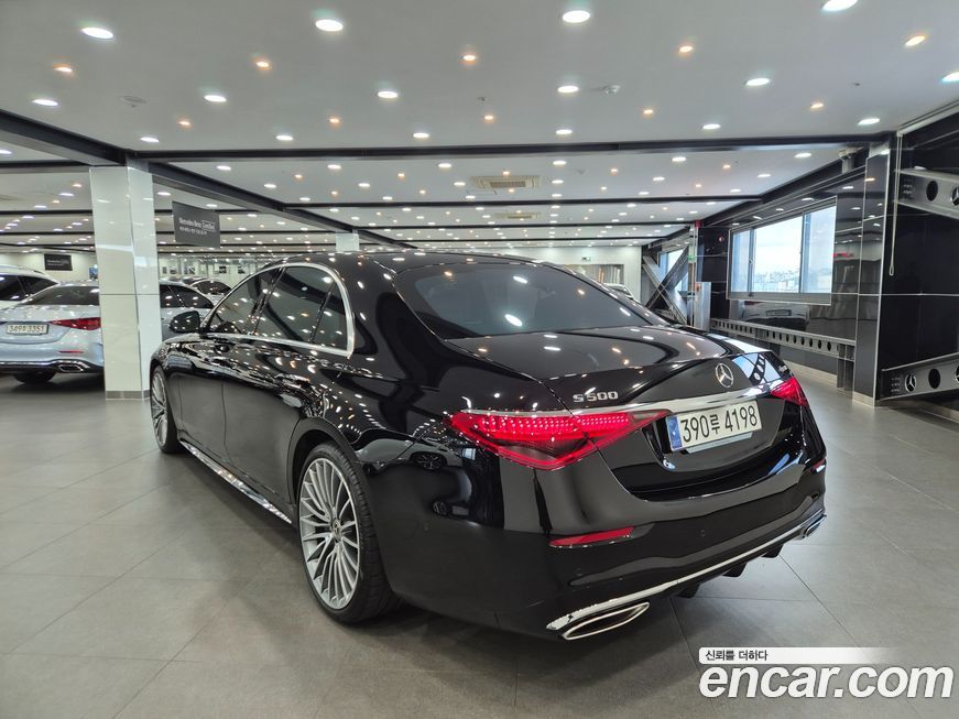 Mercedes-Benz S-Class 2024