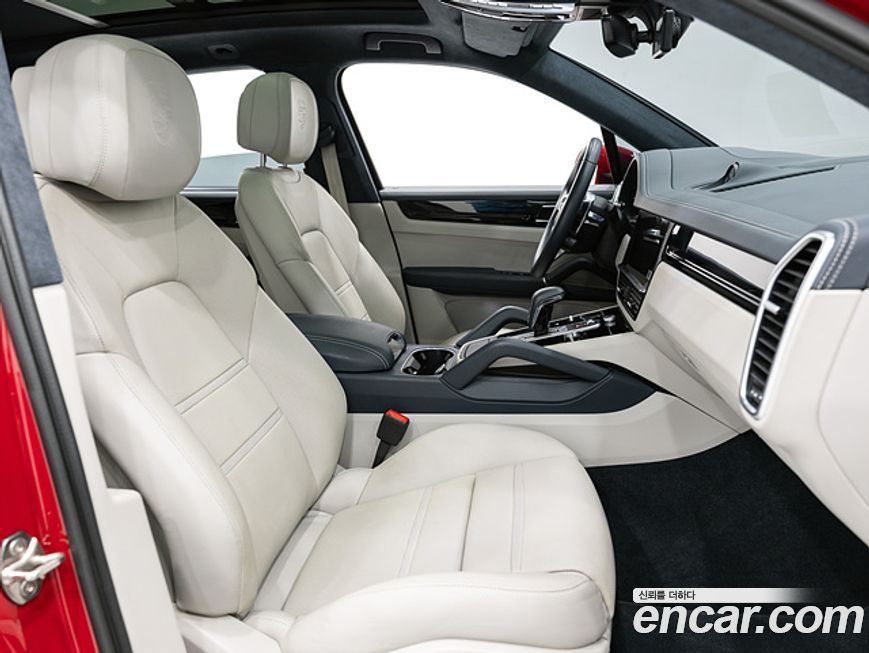 Porsche Cayenne 2023