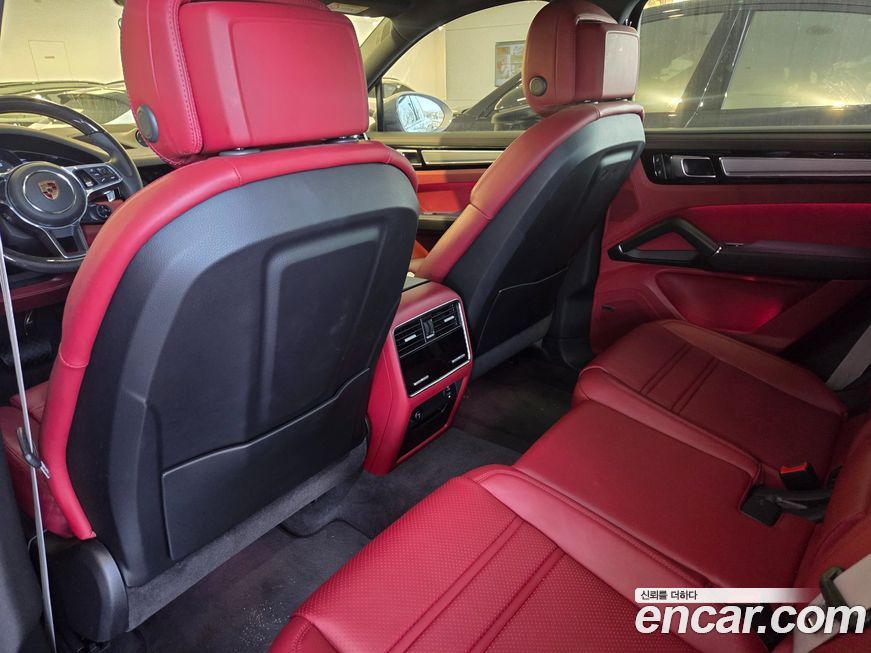 Porsche Cayenne 2023