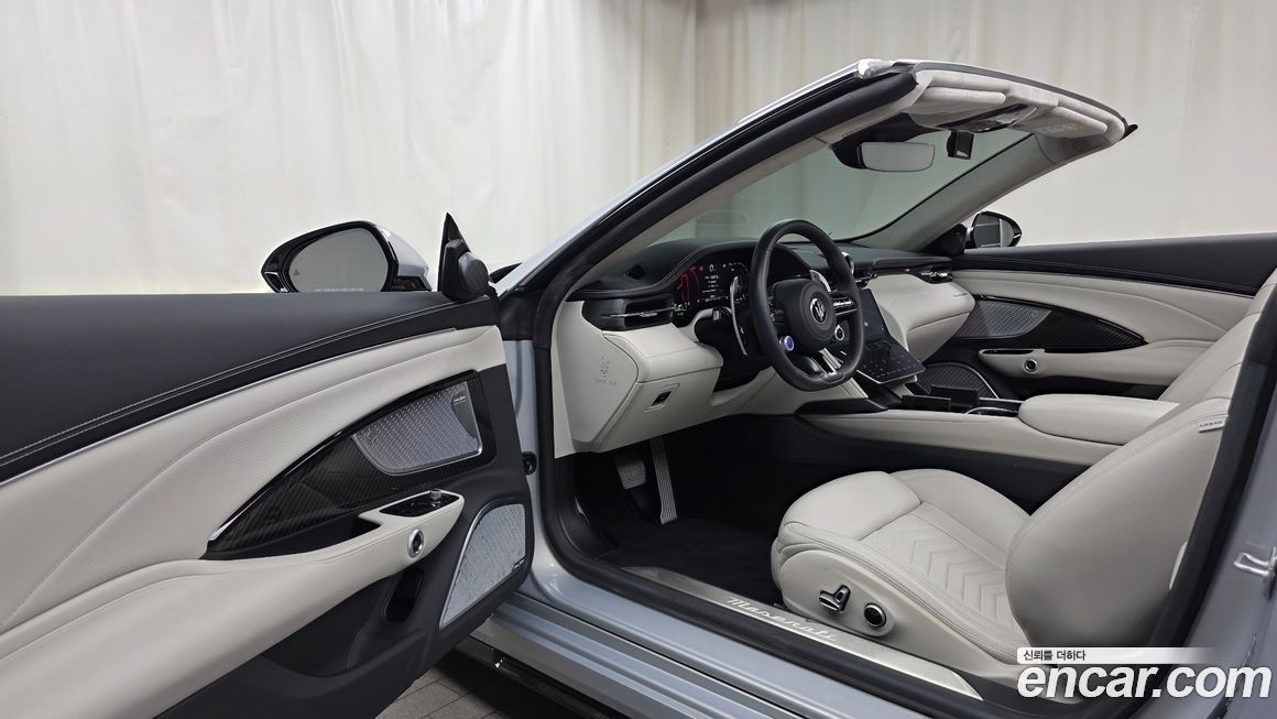 Maserati Gran Cabrio 2024