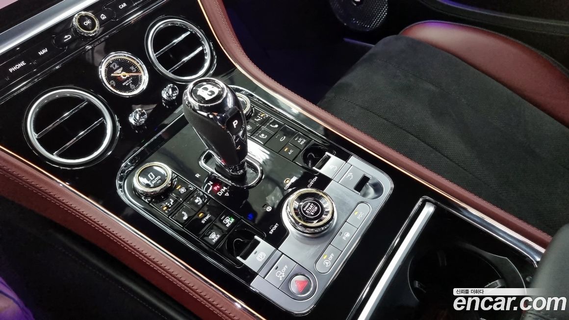 Bentley Continental 2024