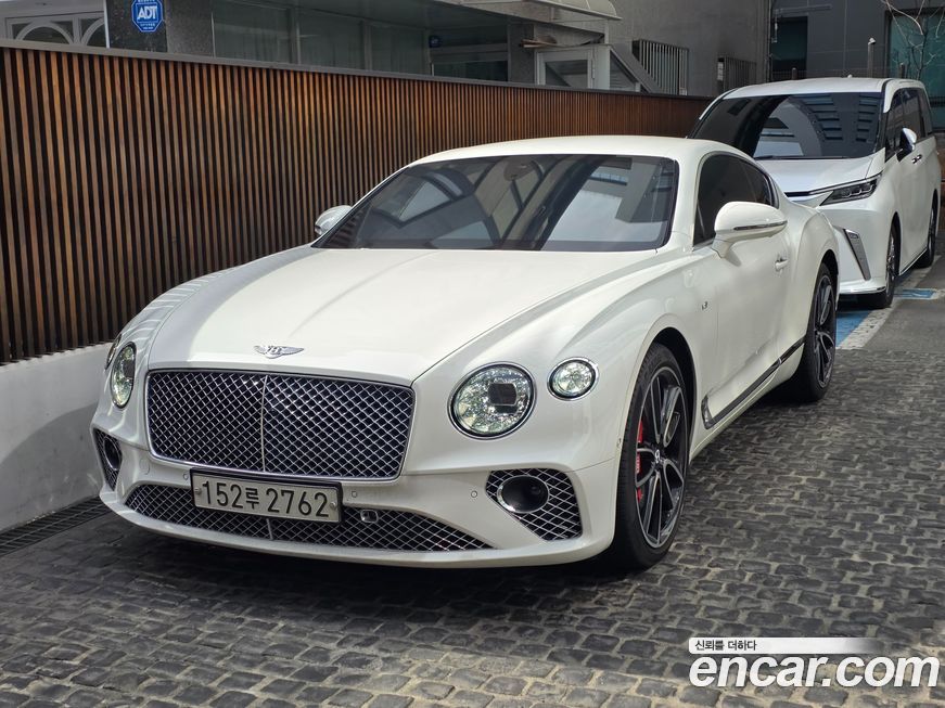 Bentley Continental 2022