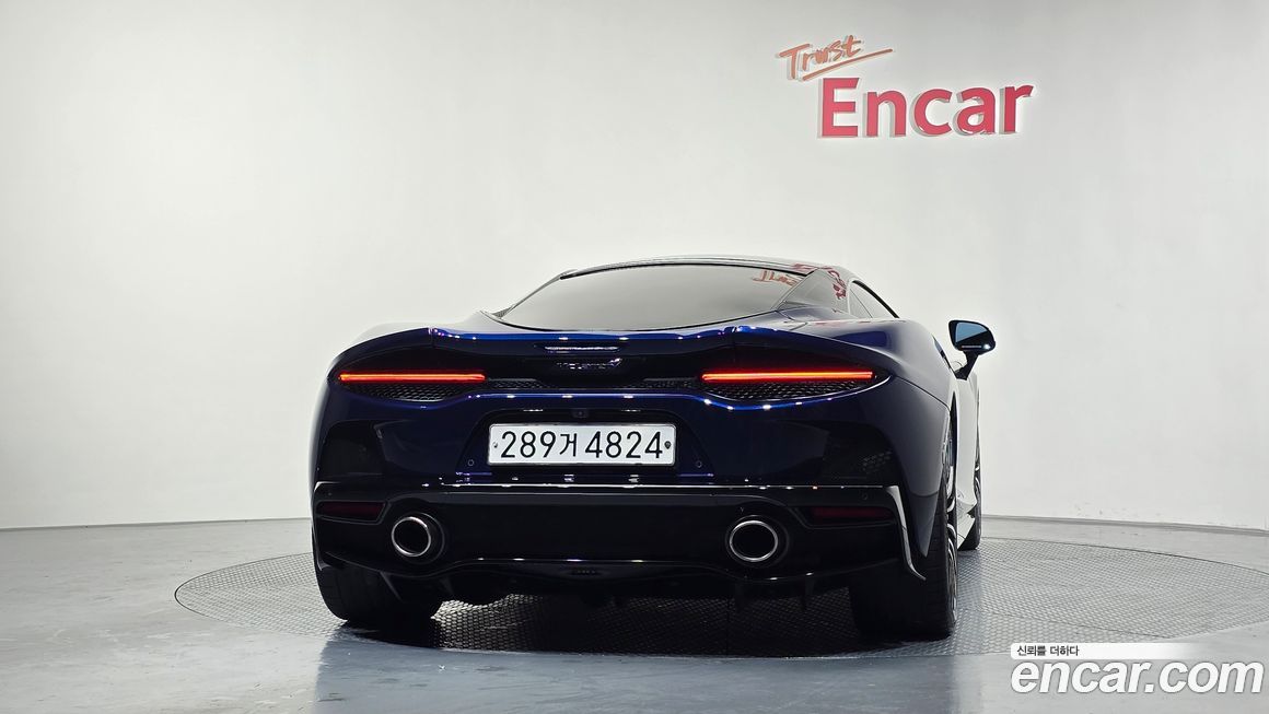 Mclaren GT 2020