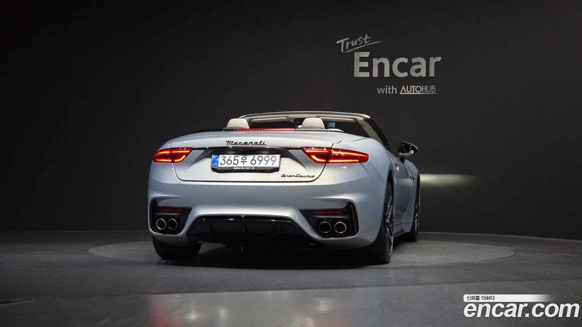 Maserati Gran Cabrio 2024