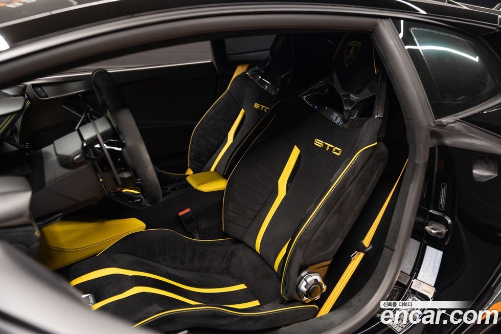 Lamborghini Huracan 2023