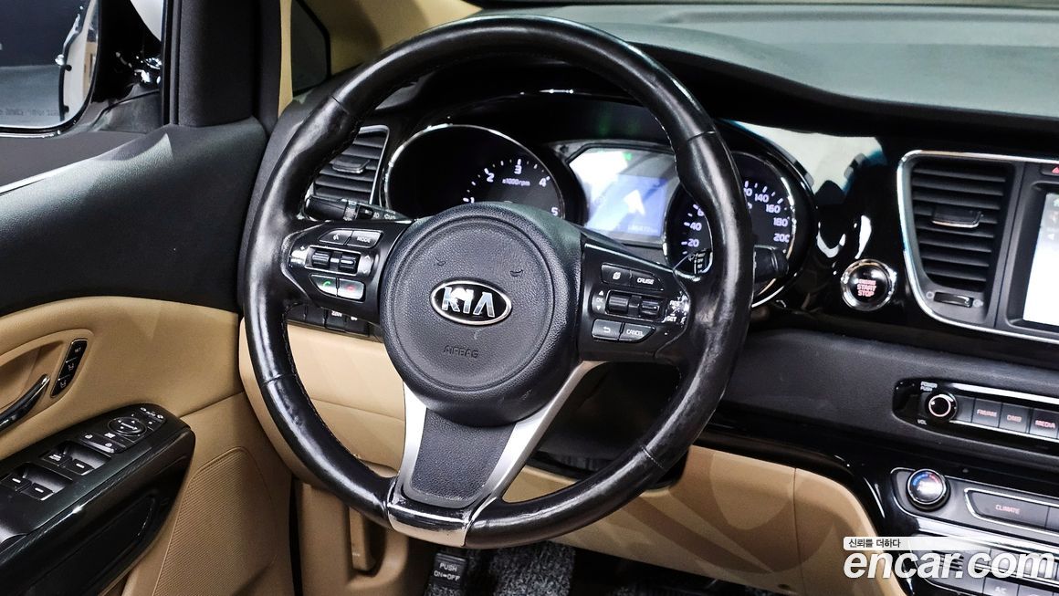 Kia Canival 2016