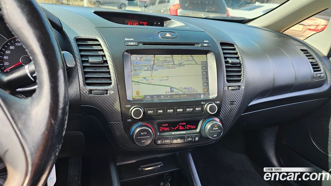 Kia K3 2015