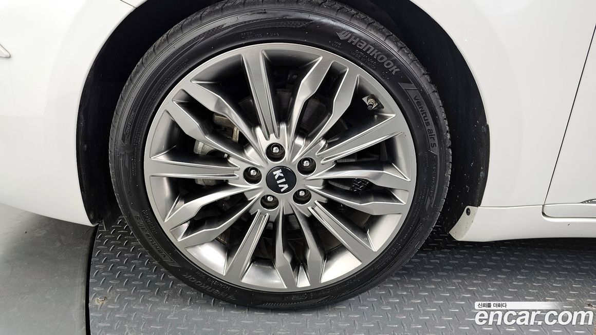 Kia K7 2020