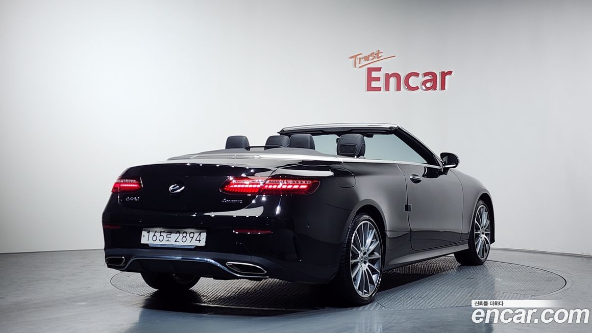 Mercedes-Benz E-Class 2021