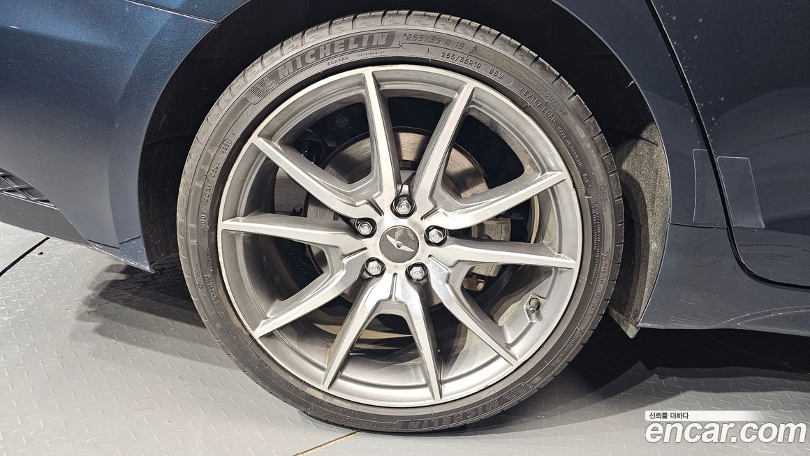 Genesis G70 2022