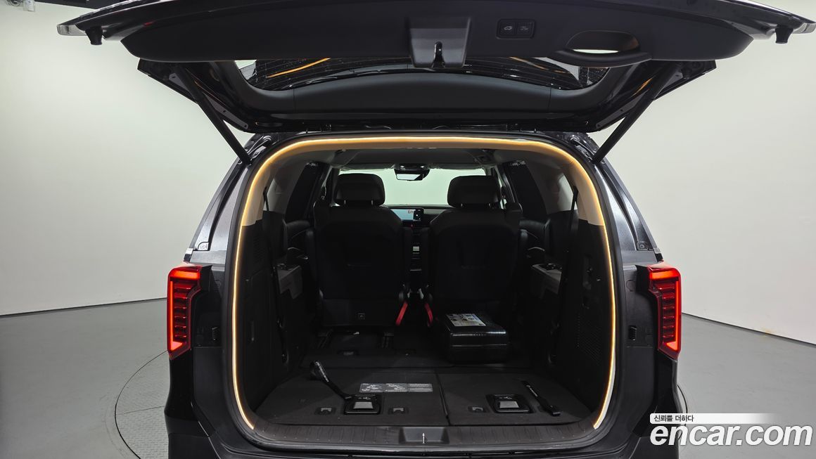Kia Canival 2024