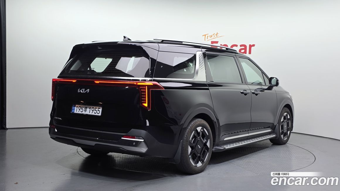 Kia Canival 2024