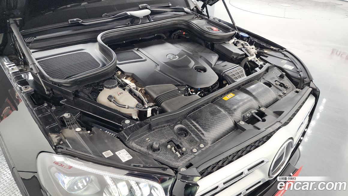 Mercedes-Benz GLS-Class 2023