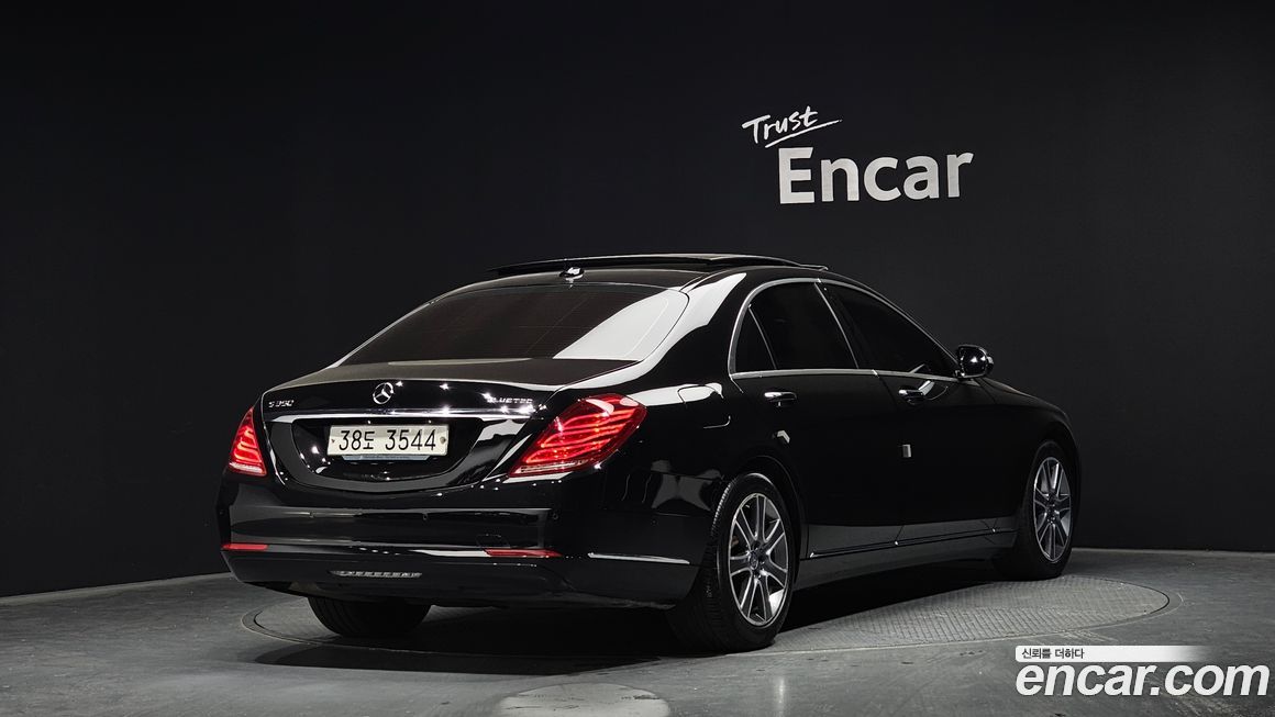 Mercedes-Benz S-Class 2015