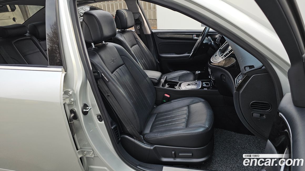 Hyundai Genesis 2014