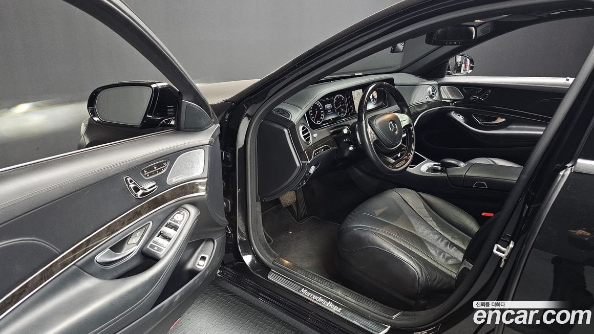 Mercedes-Benz S-Class 2015