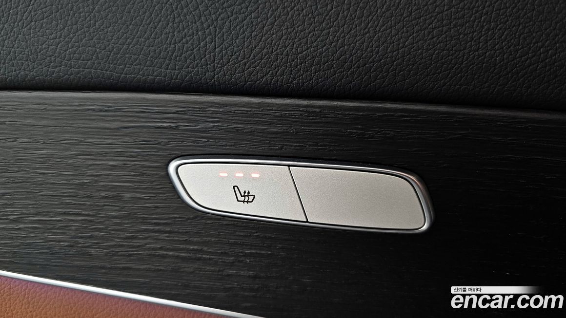 Mercedes-Benz GLC-Class 2020