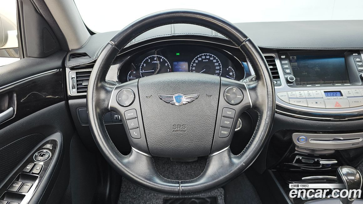 Hyundai Genesis 2014