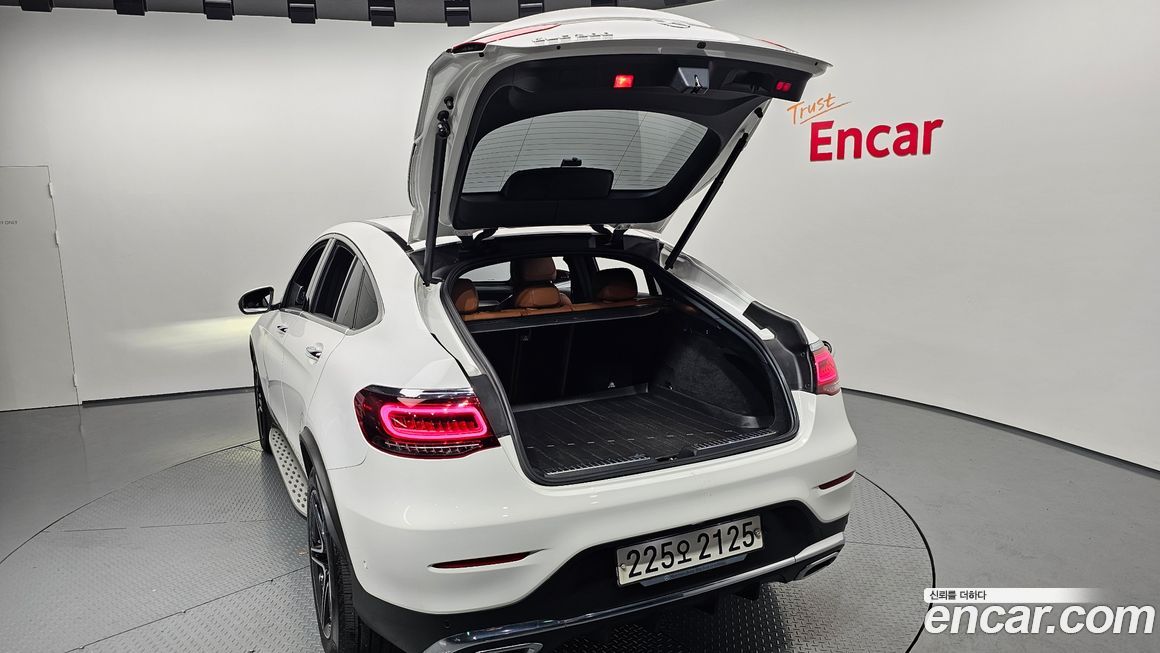 Mercedes-Benz GLC-Class 2020