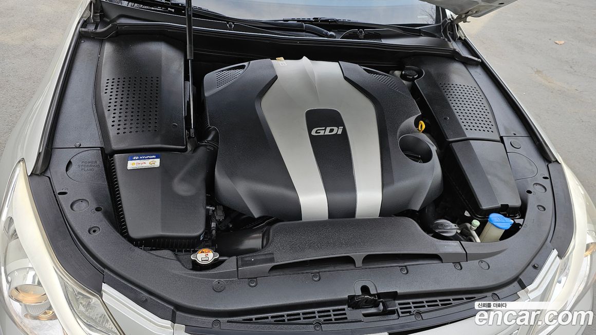 Hyundai Genesis 2014