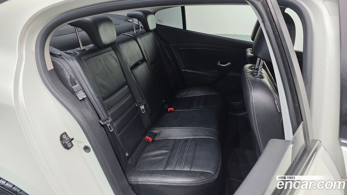 Renault-KoreaSamsung SM3 2013