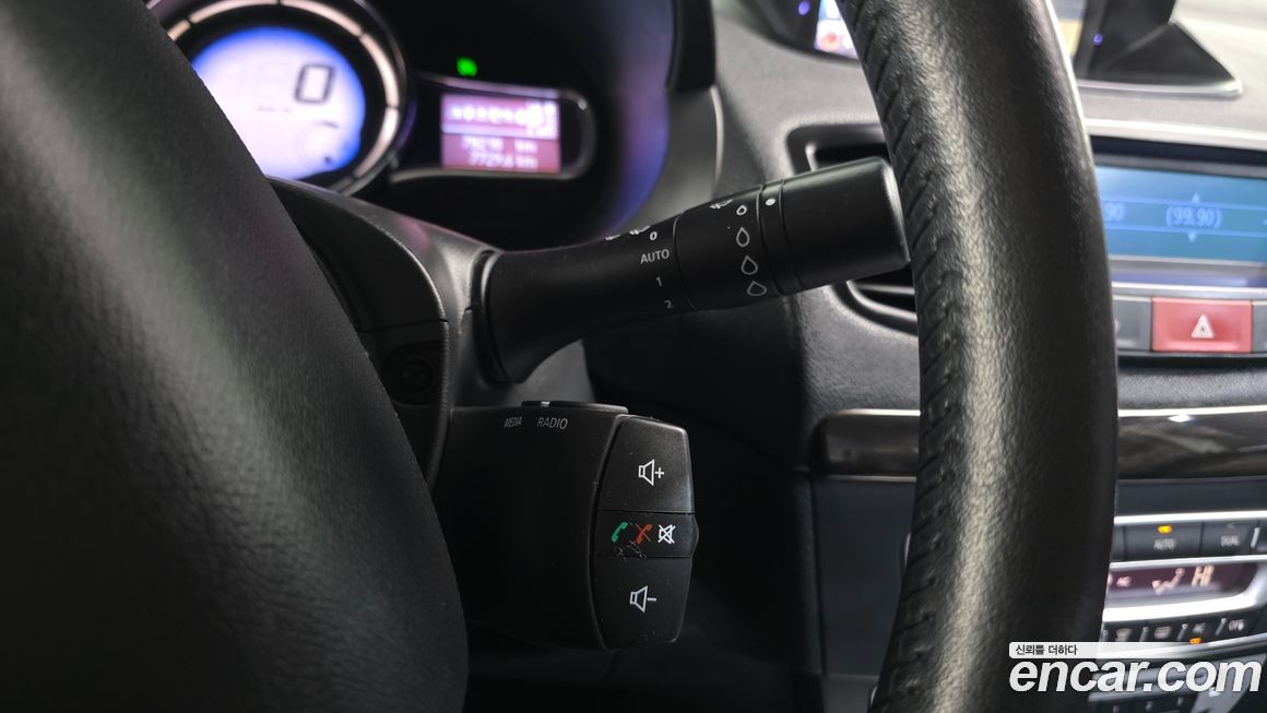 Renault-KoreaSamsung SM3 2013