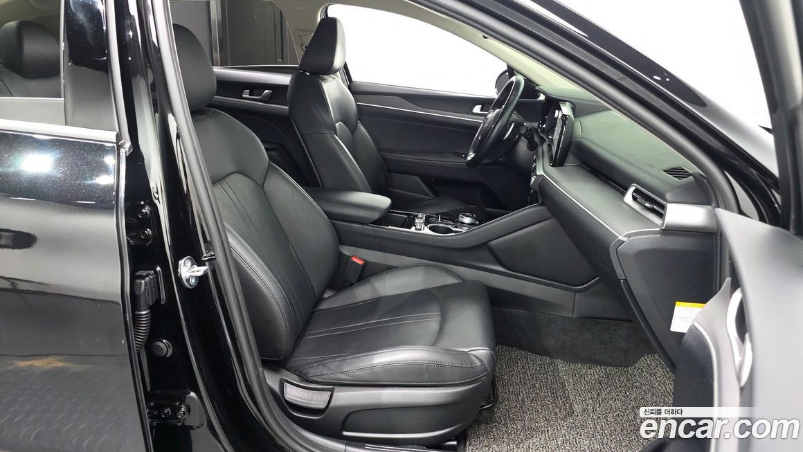 Kia K5 2023