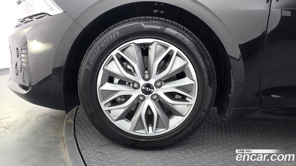 Kia K5 2023