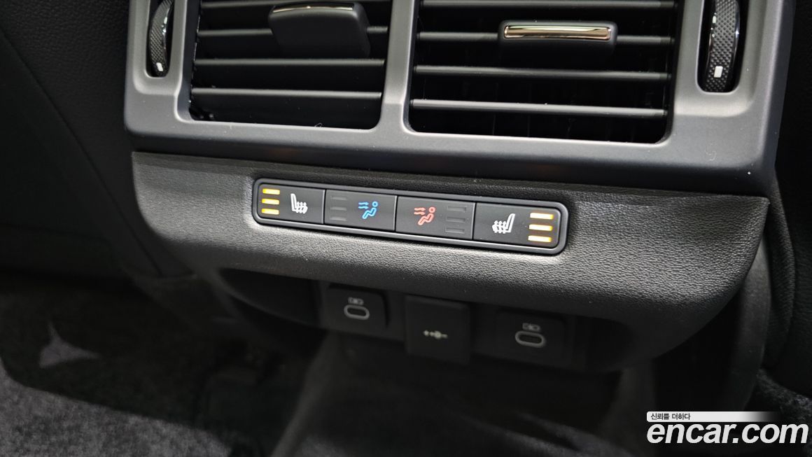 Land Rover Range Rover Evoque 2025