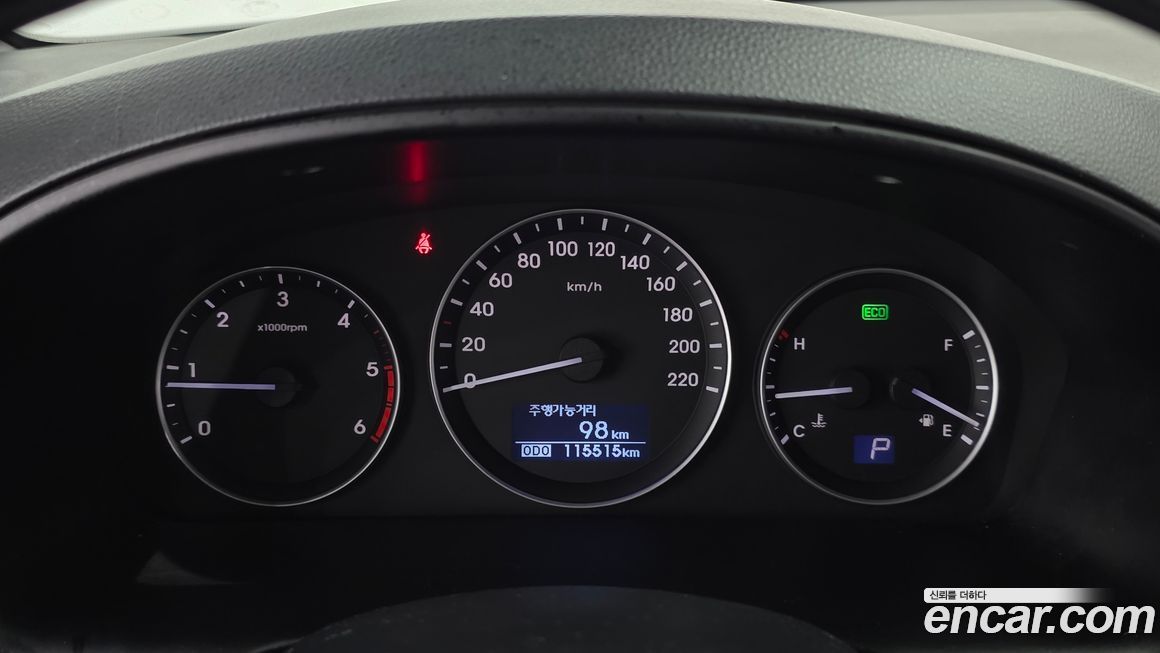 Hyundai Starex 2018