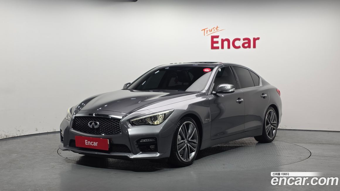 Infiniti Q50 2016
