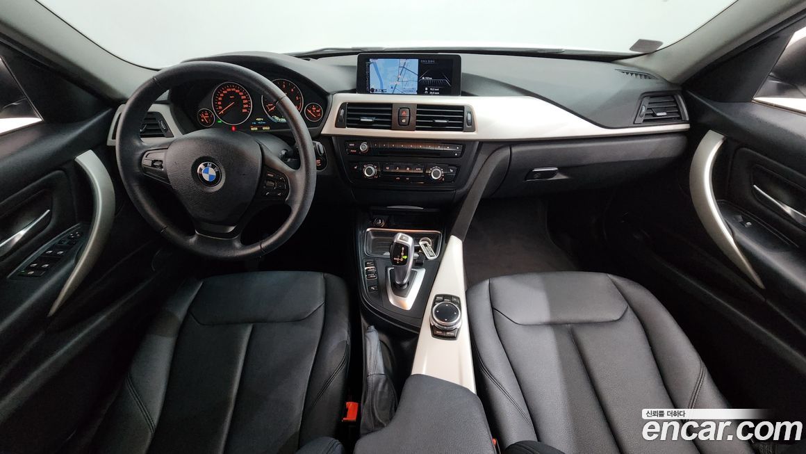 BMW 3-Series 2015