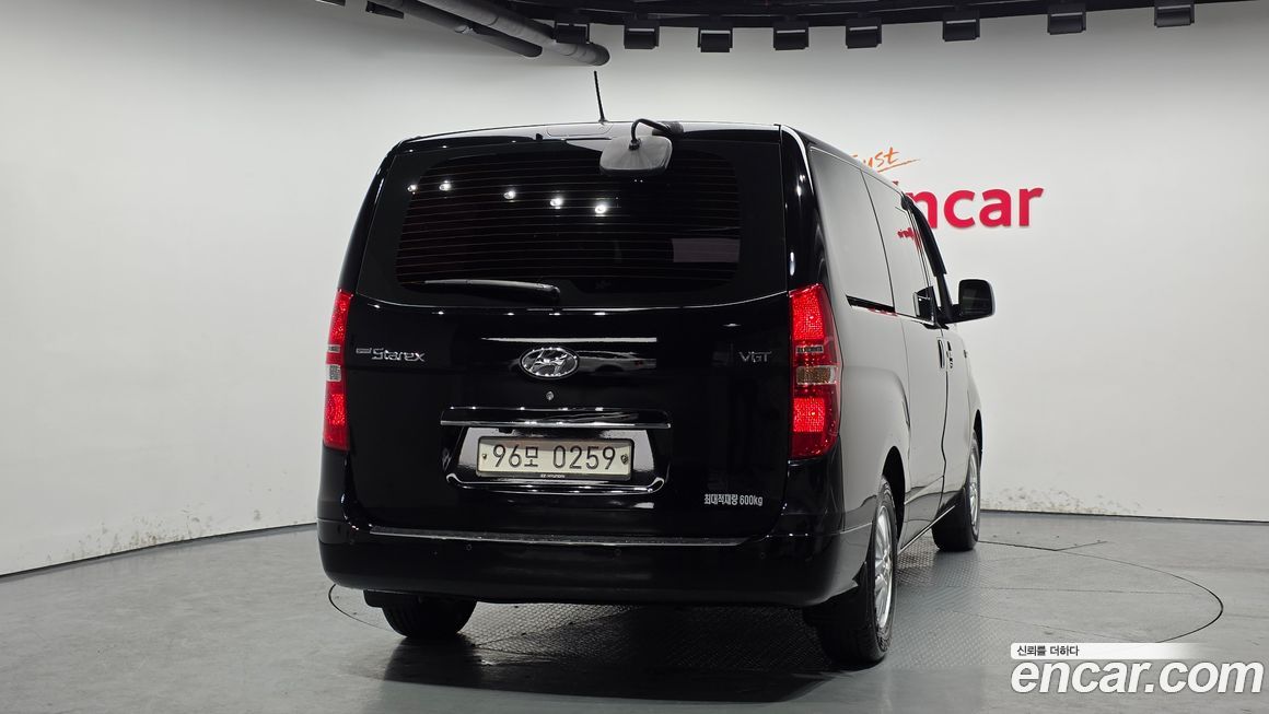 Hyundai Starex 2018