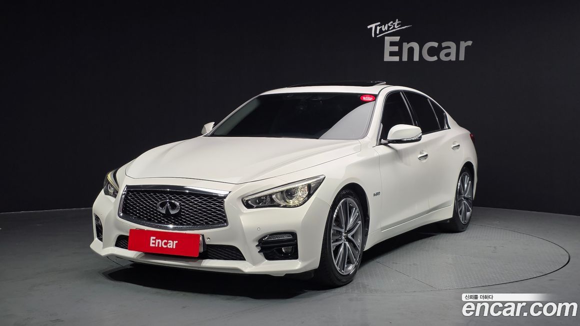 Infiniti Q50 2016