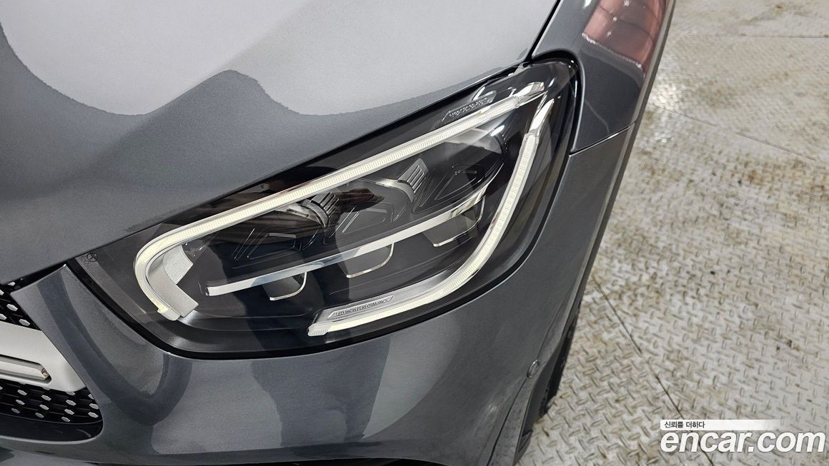 Mercedes-Benz GLC-Class 2022