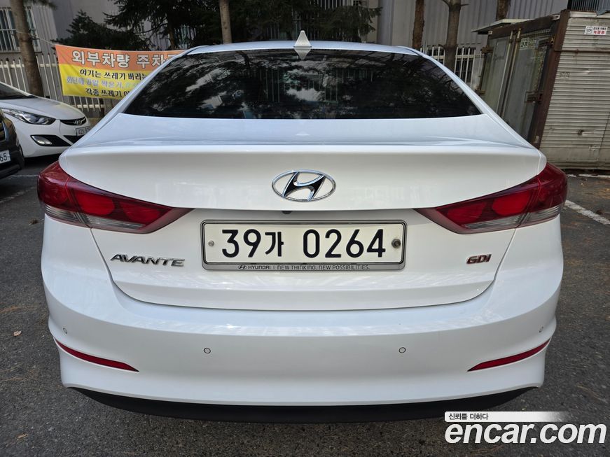 Hyundai AVANTE 2017