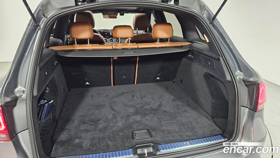 Mercedes-Benz GLC-Class 2022