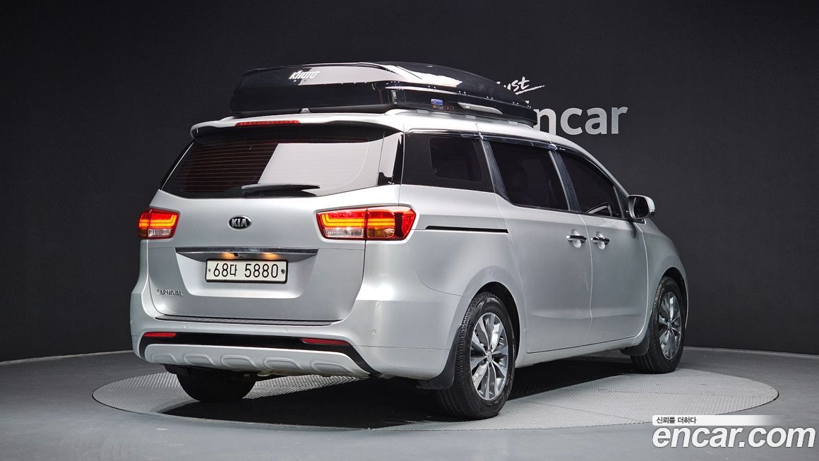 Kia Canival 2016