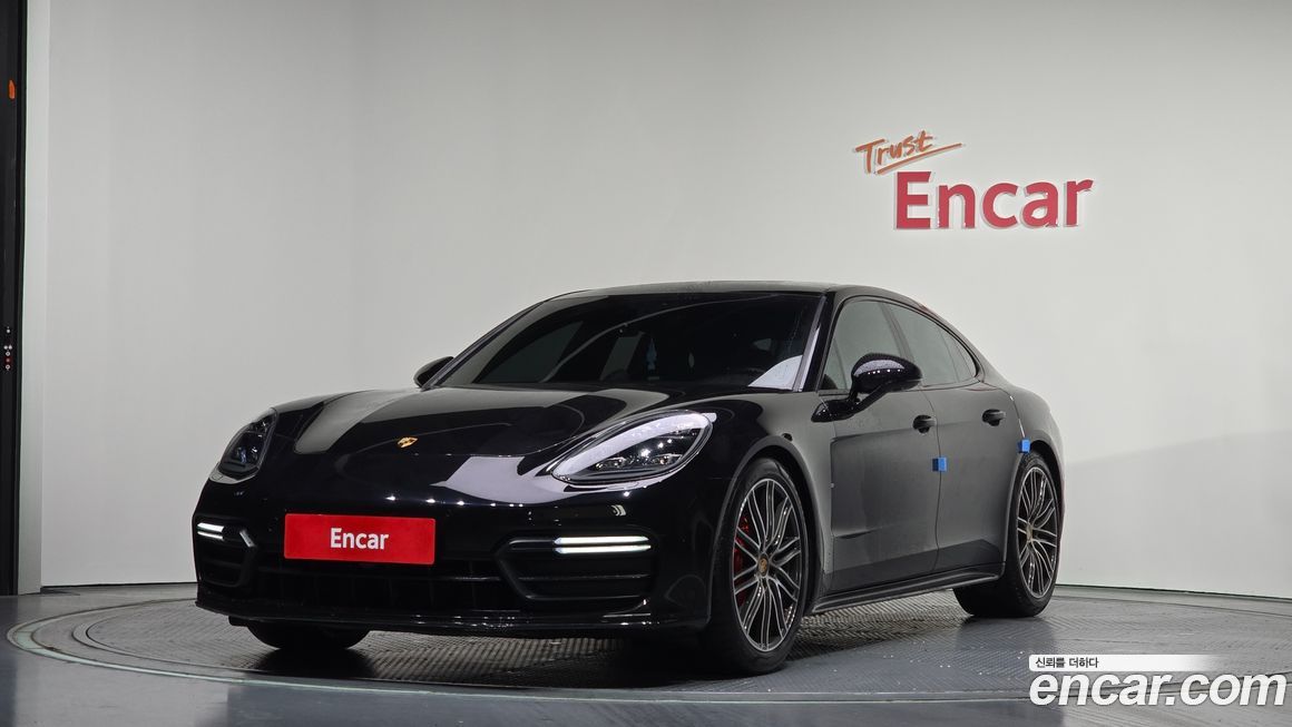 Porsche Panamera 2018